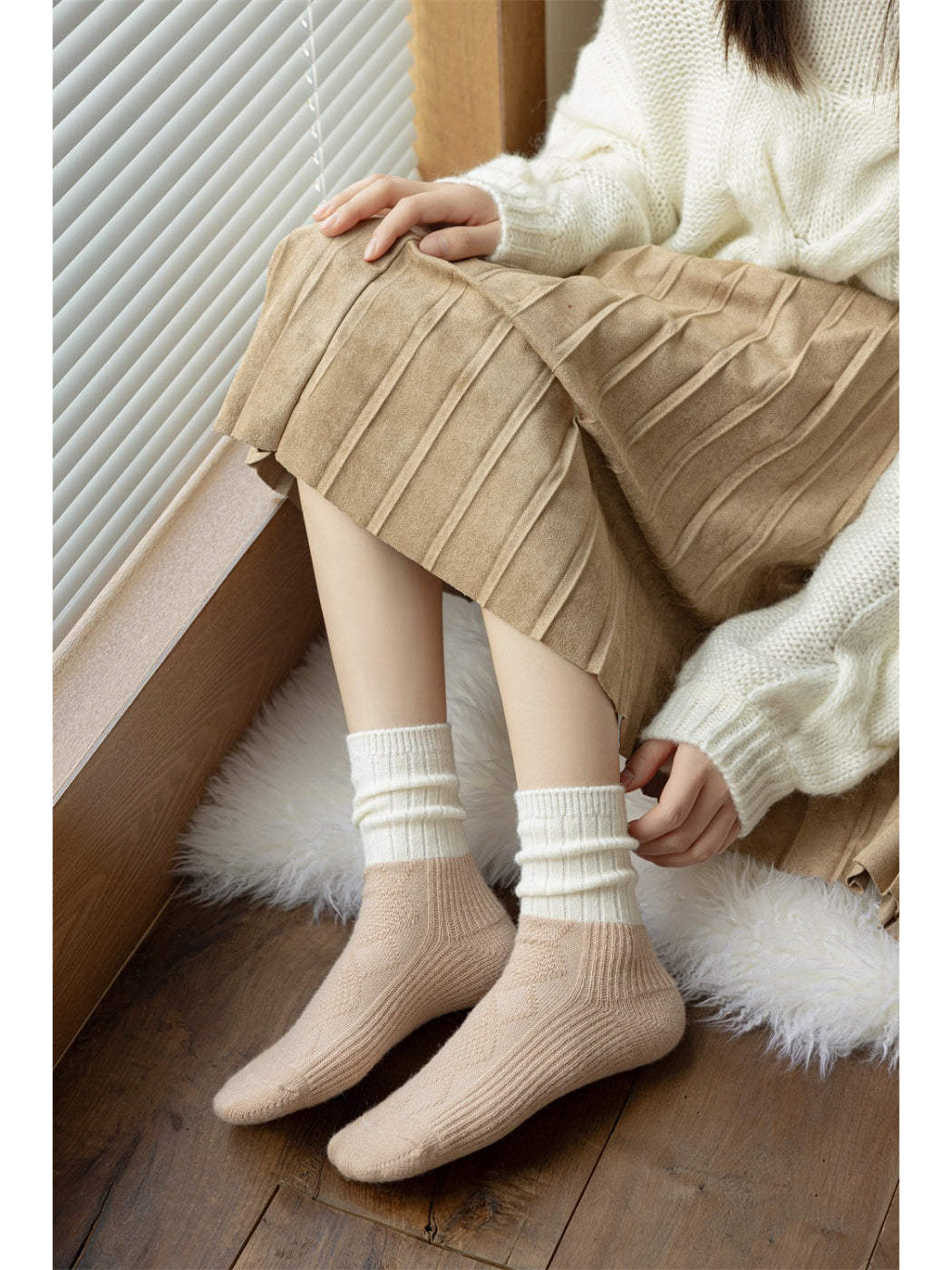 Rufia - Colorblock Cozy Crew Socks