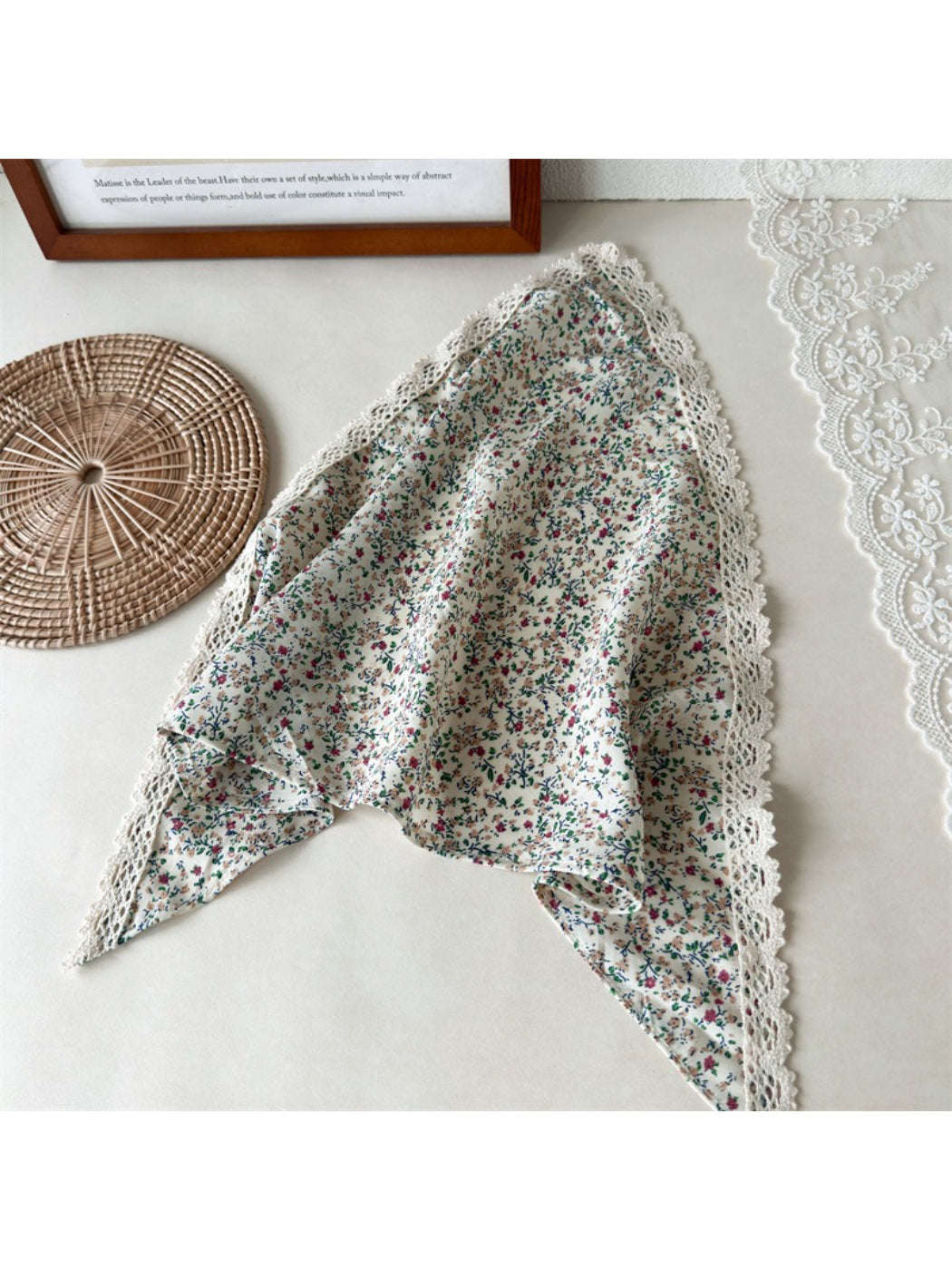 Scarvii - Ditsy Floral Lace Trim Triangle Scarf
