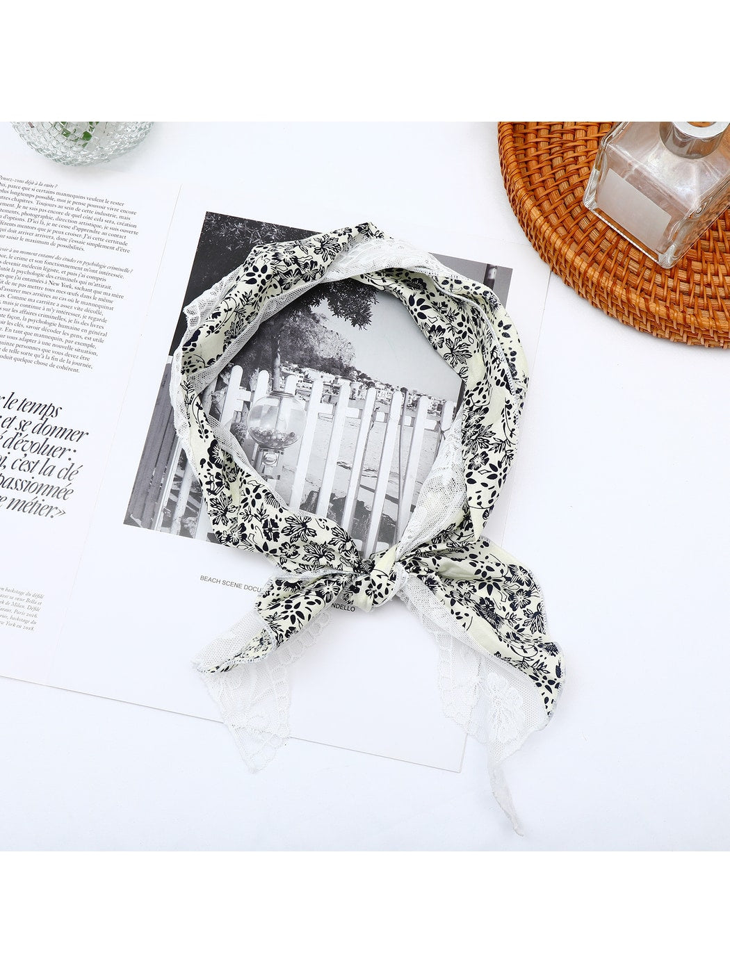 Scarvii - Floral Print Lace Trim Narrow Scarf