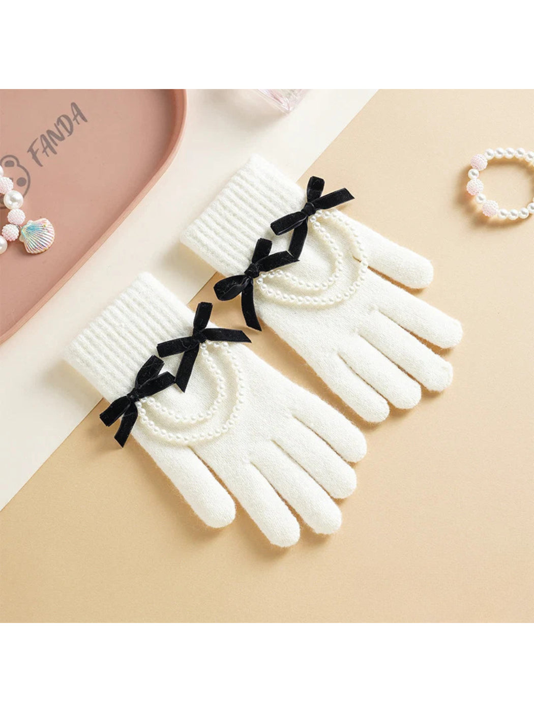 Gloving - Bow and Beaded Touchscreen Gloves