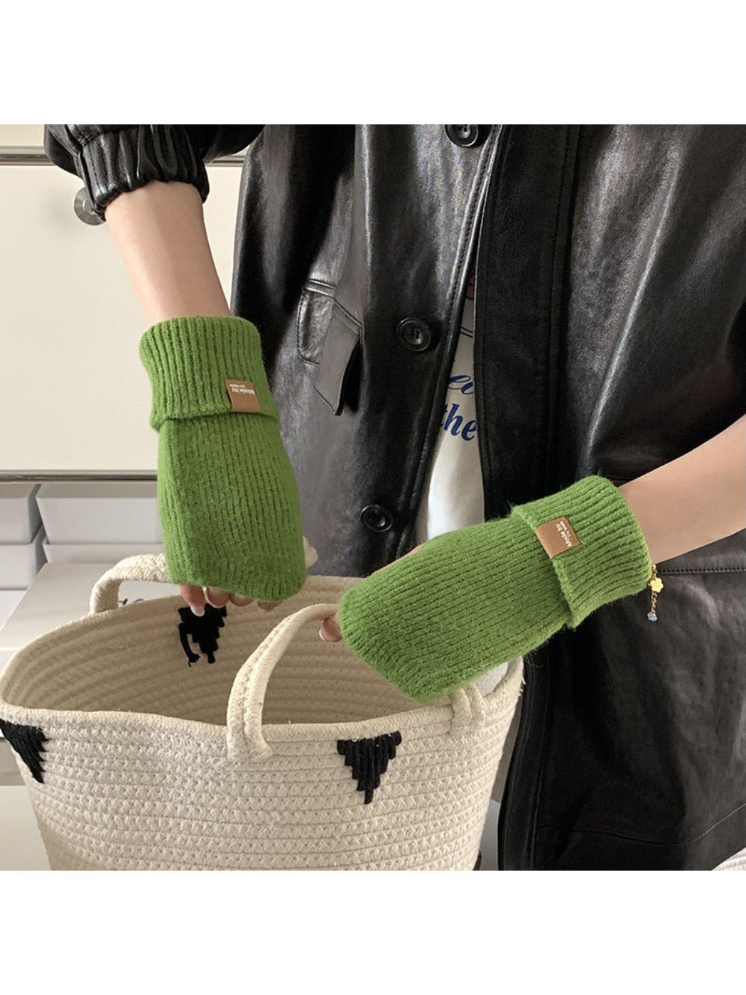 Gloving - Folded Cuff Fingerless Gloves