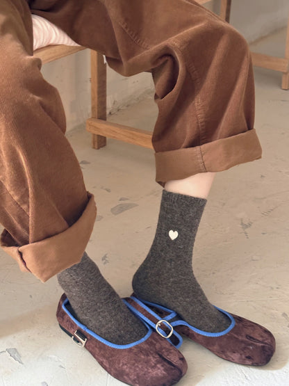 Rufia – Heart Detail Ribbed Crew Socks