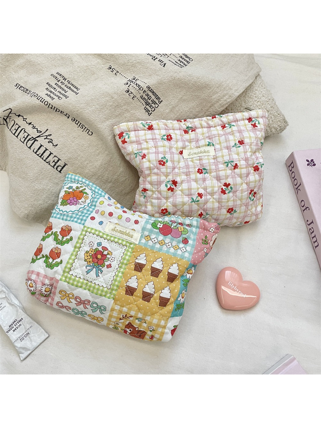 Cosbai - Floral Quilted Makeup Bag