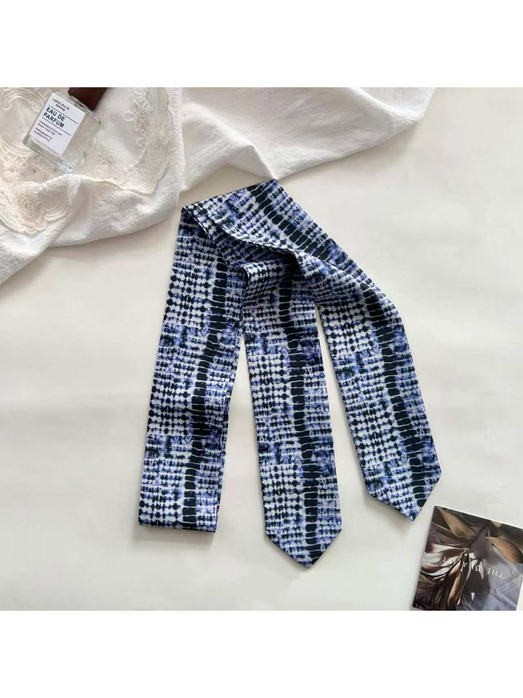 Scarvii - Blue Tie Dye Pattern Skinny textile accessory detail view 7