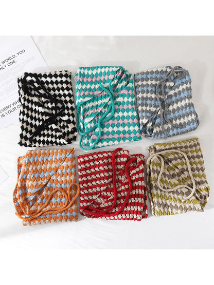 Scarvii - Contrast Stripe Knit Triangle Bandana