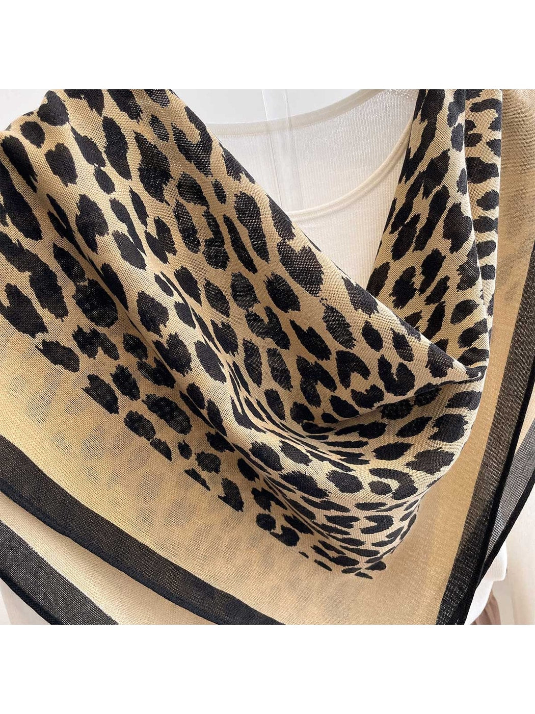 Scarvii - Leopard Print Contrast Border Square Scarf