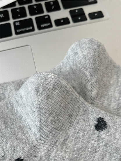 Rufia – Sweet Mid-Calf Socks with Heart & Bow Print