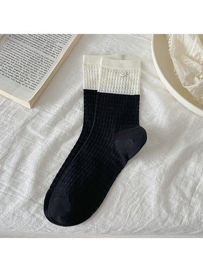 Rufia - Waffle Knit Button Detail Crew Socks product image 7