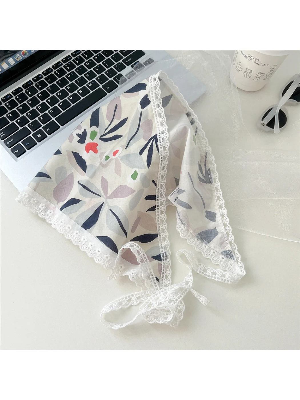 Scarvii - Lace-Trim Patchwork Triangle Scarf