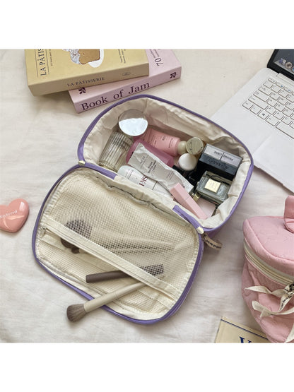 Cosbai - Quilted Bow Cosmetic Bag