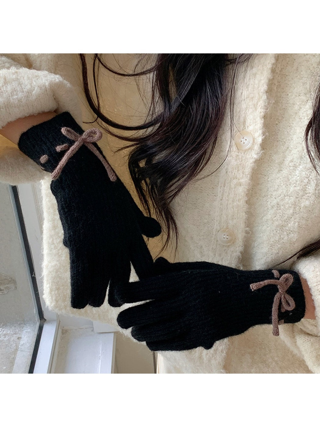 Gloving - Bow Accent Ribbed Wrist Coverage Gloves