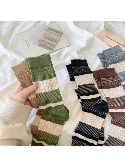 Rufia - Textured Zigzag Stripe Crew Socks