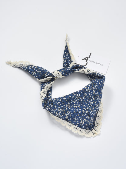 Scarvii - Ditsy Floral Lace Trim Triangle Scarf