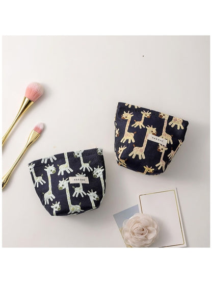 Cosbai - Giraffe Print Portable Storage Bag