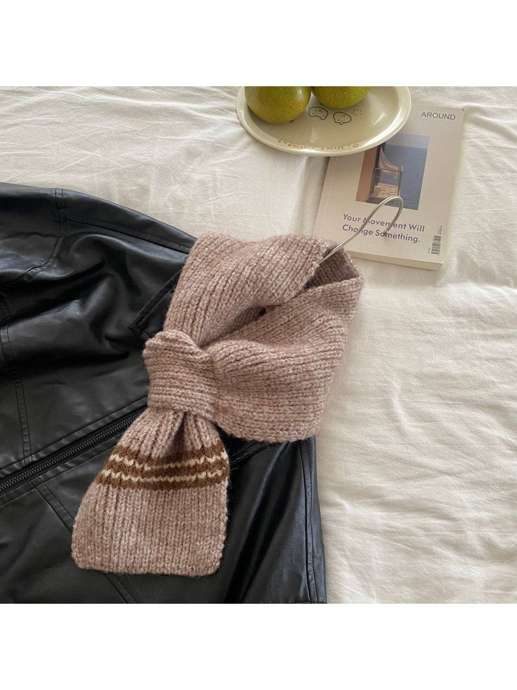 Scarvii - Contrast Stripe Ribbed Knit Scarf