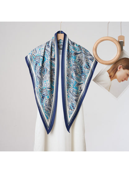 Scarvii - Classic Paisley Print Triangle Bandana