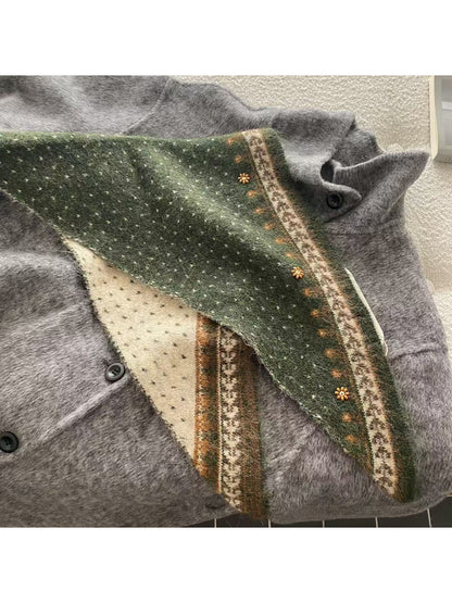Scarvii - Floral Border Triangle Knit Scarf