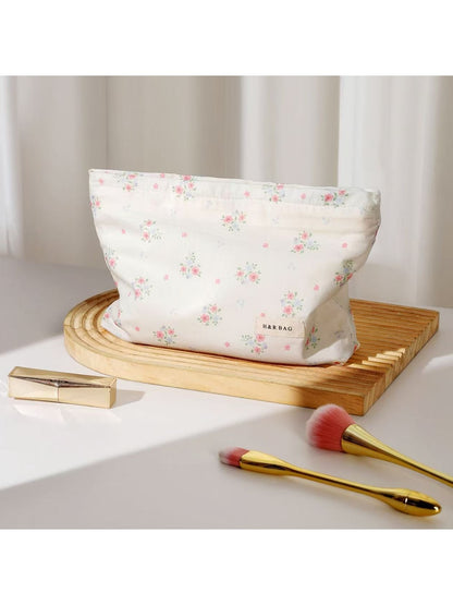 Cosbai - Sweet Floral Handheld Cosmetic Pouch Bag