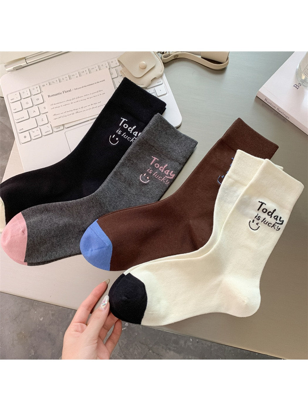 Rufia - Smiley Face Letter Print Everyday Crew Socks