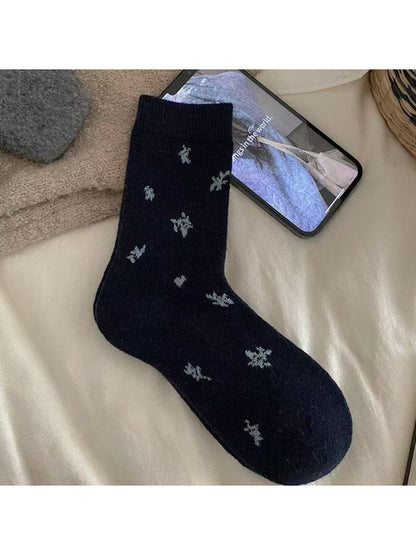 Rufia - Soft Floral Pattern Crew Socks product image 7