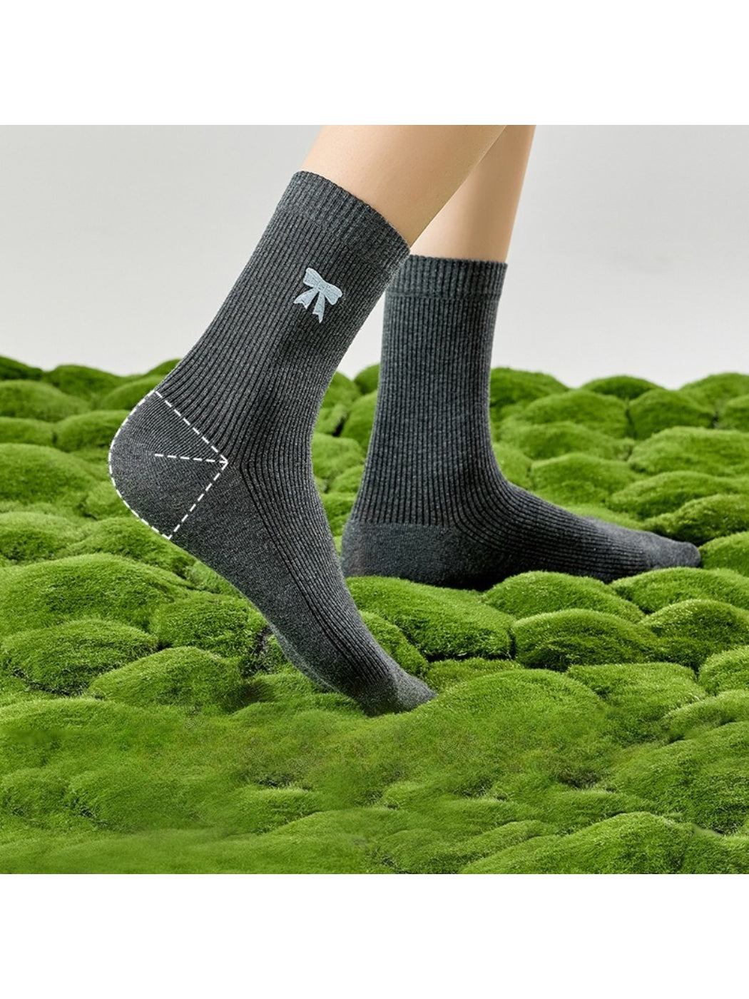 Rufia - Ribbed Crew Bow Accent Socks