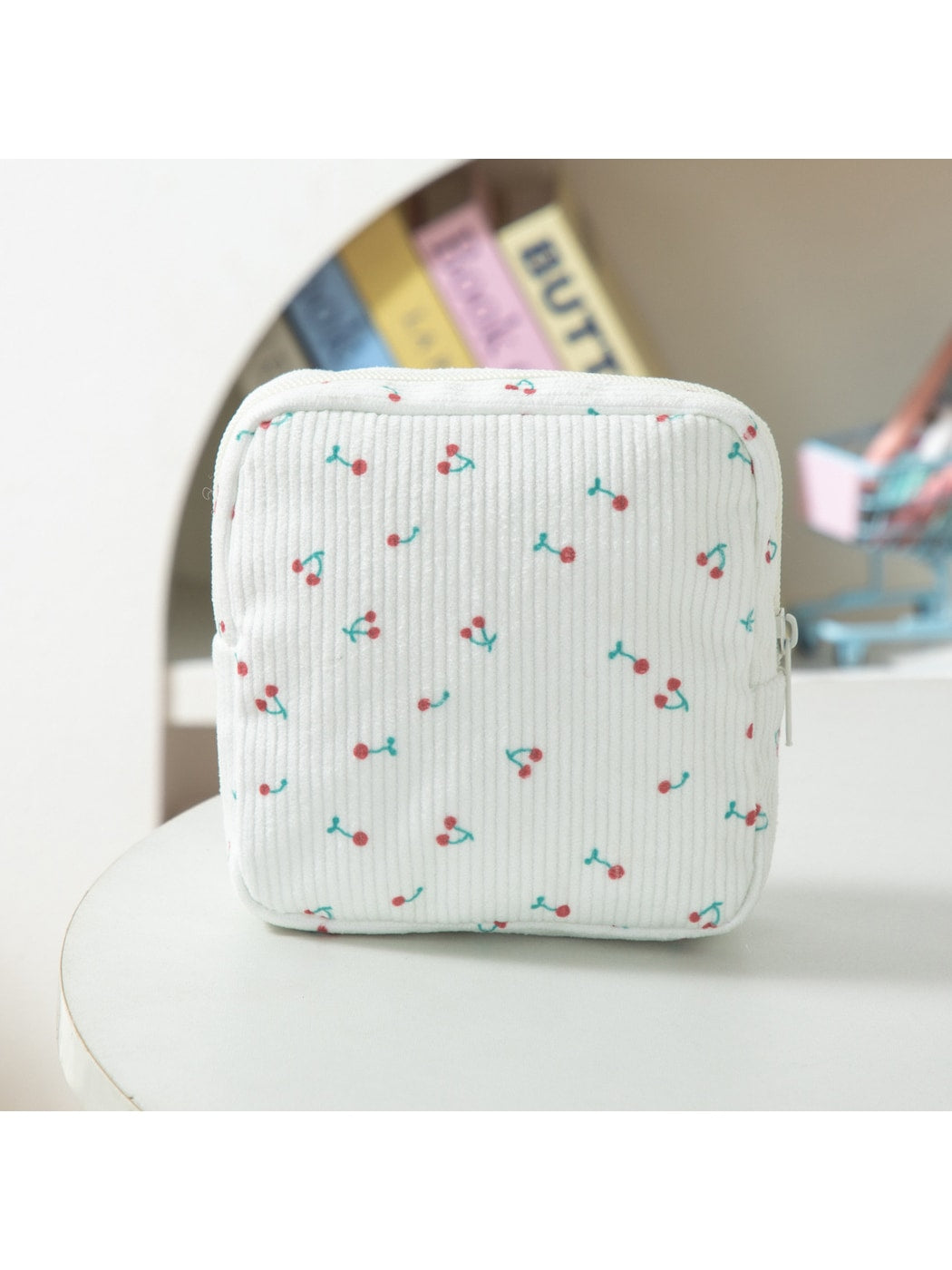 Cosbai - Floral Pattern Portable Zip Pouch