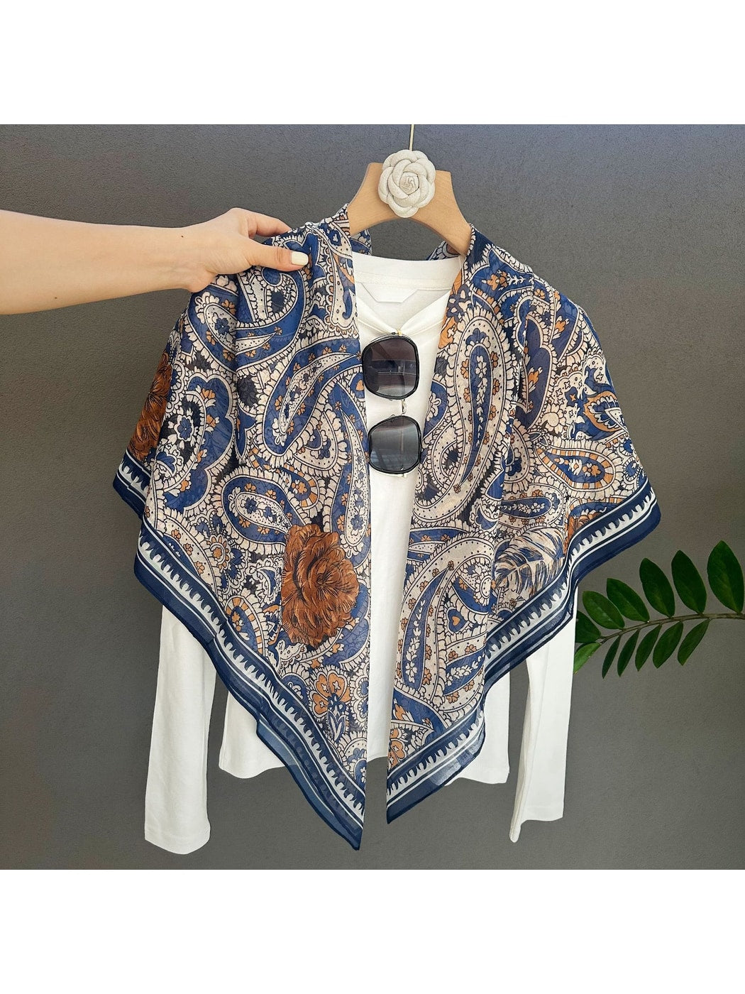 Scarvii - Paisley Floral Printed Fashion Square Scarf