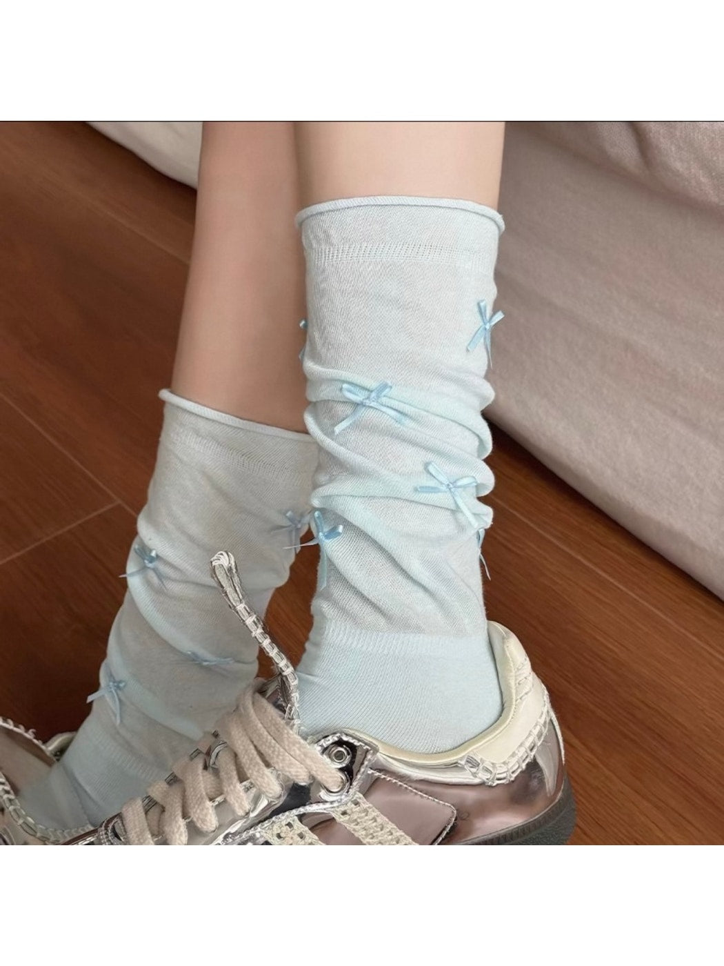 Rufia - Decorative Bow Trim Slouchy Mid Calf Socks