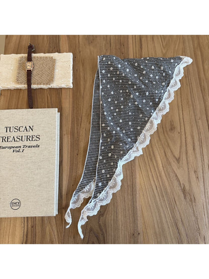 Scarvii - Floral Lace Edge Printed Triangle Bandana