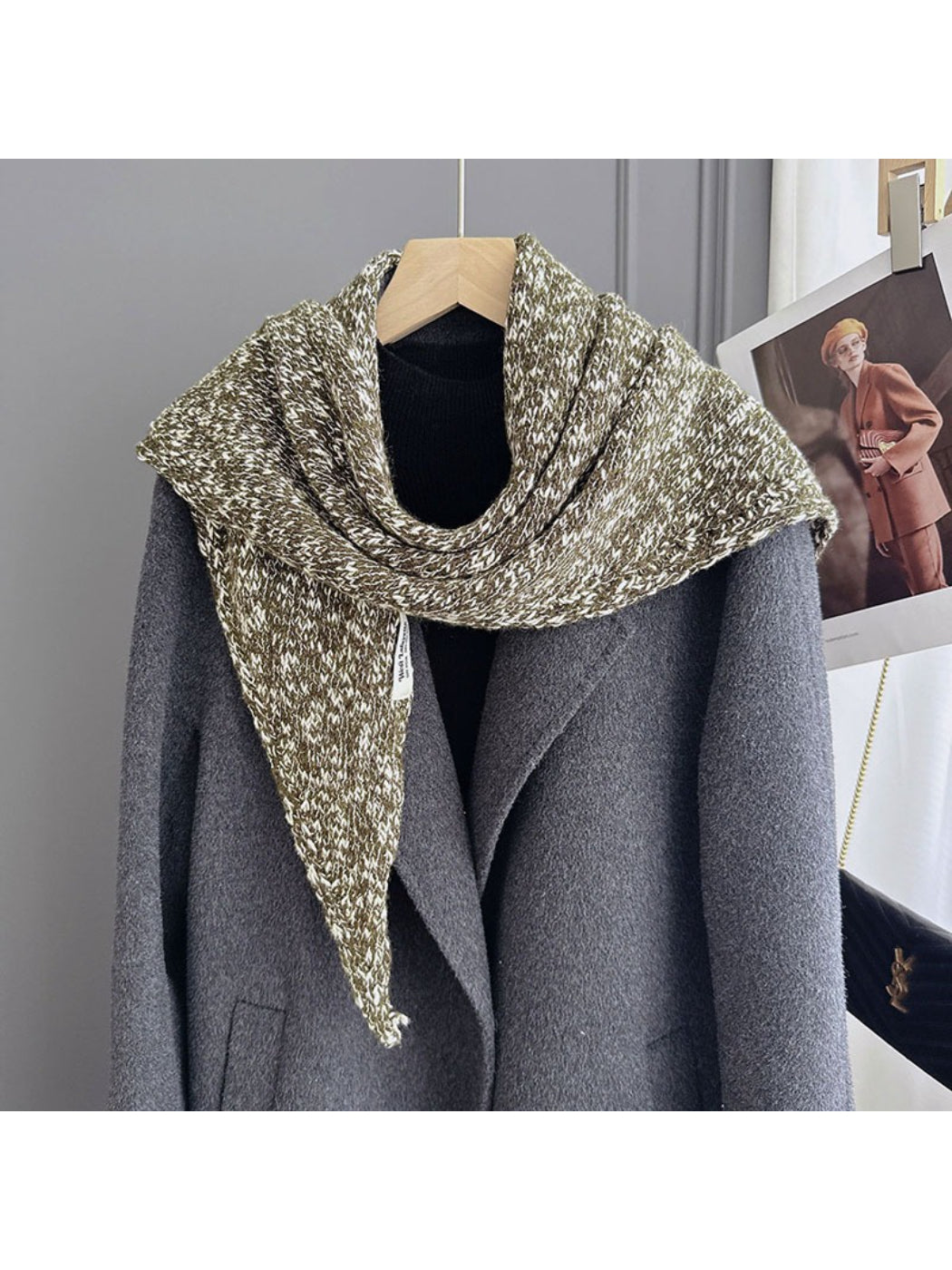 Scarvii - Modern Marled Triangle Wrap