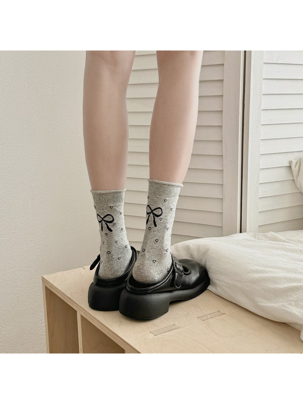Rufia - Bow Dot Pattern Crew Socks