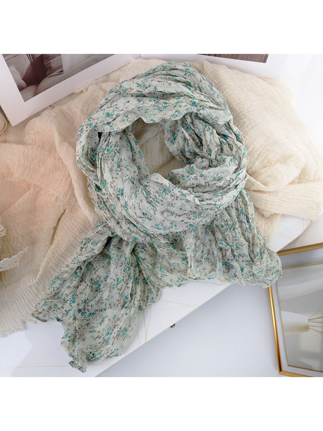 Scarvii - Ditsy Floral Crinkle Lightweight Scarf