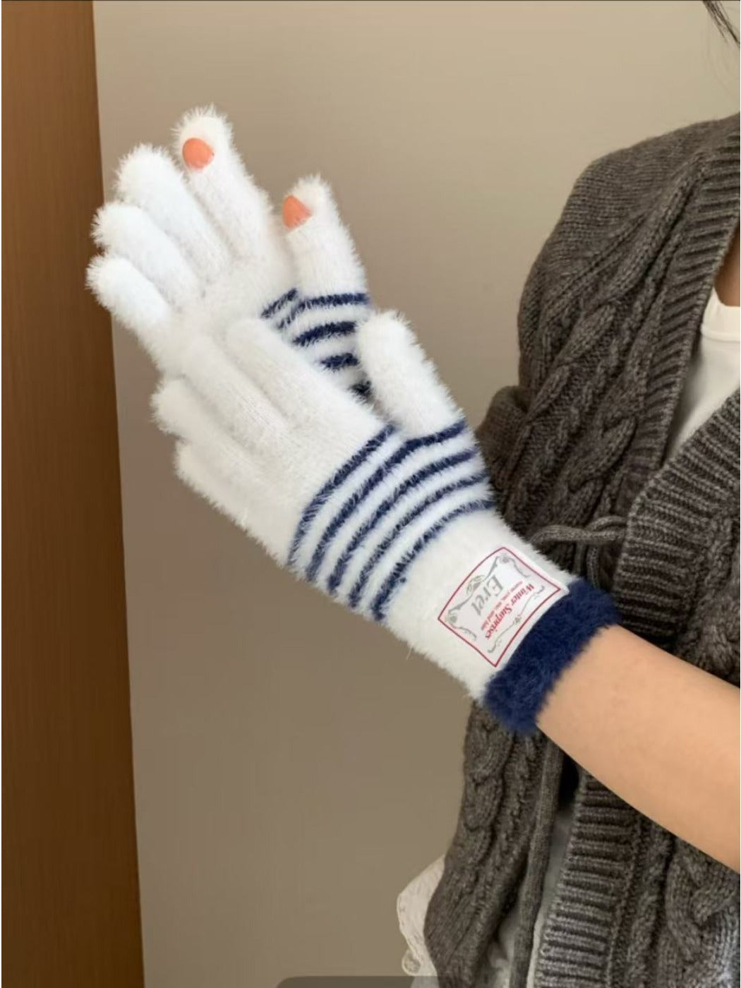 Gloving - Women’s Touchscreen Stripe Gloves