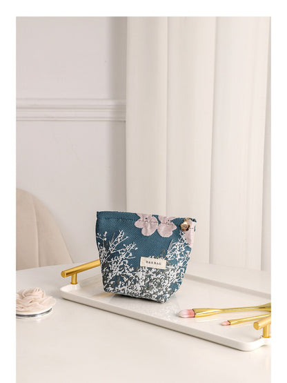 Cosbai - Jacquard Floral Cosmetic Bag