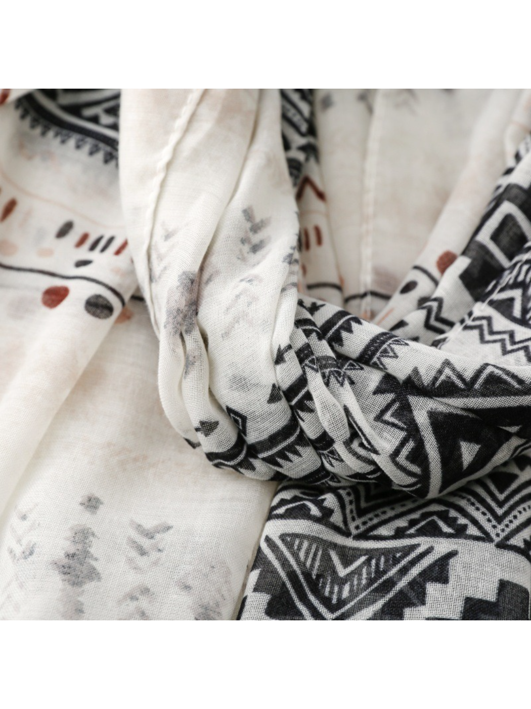 Scarvii - Ivory Geometric Band Tassel Wrap Scarf