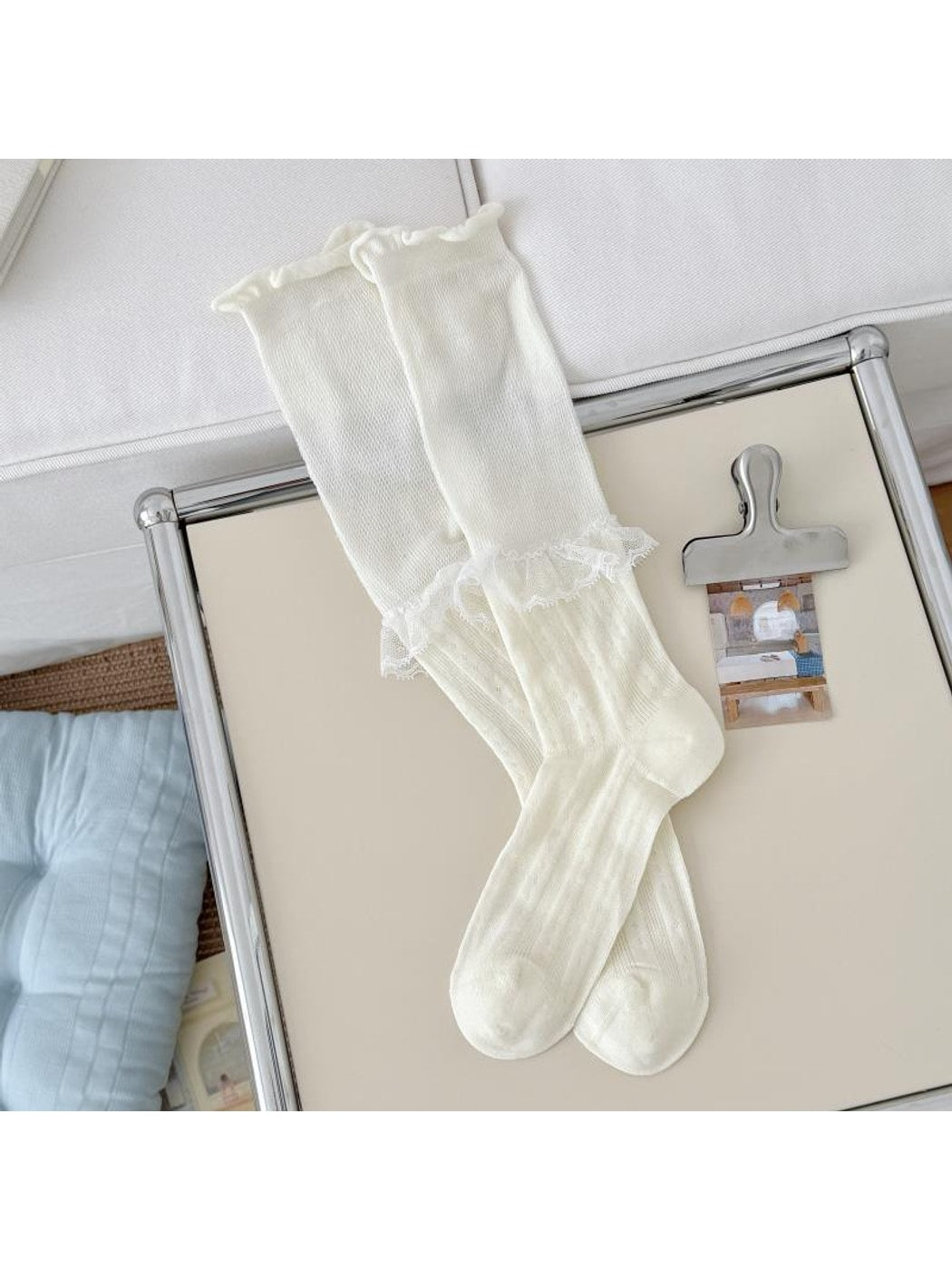 Rufia - Plain Lace Ruffle Trim Mid Calf Socks