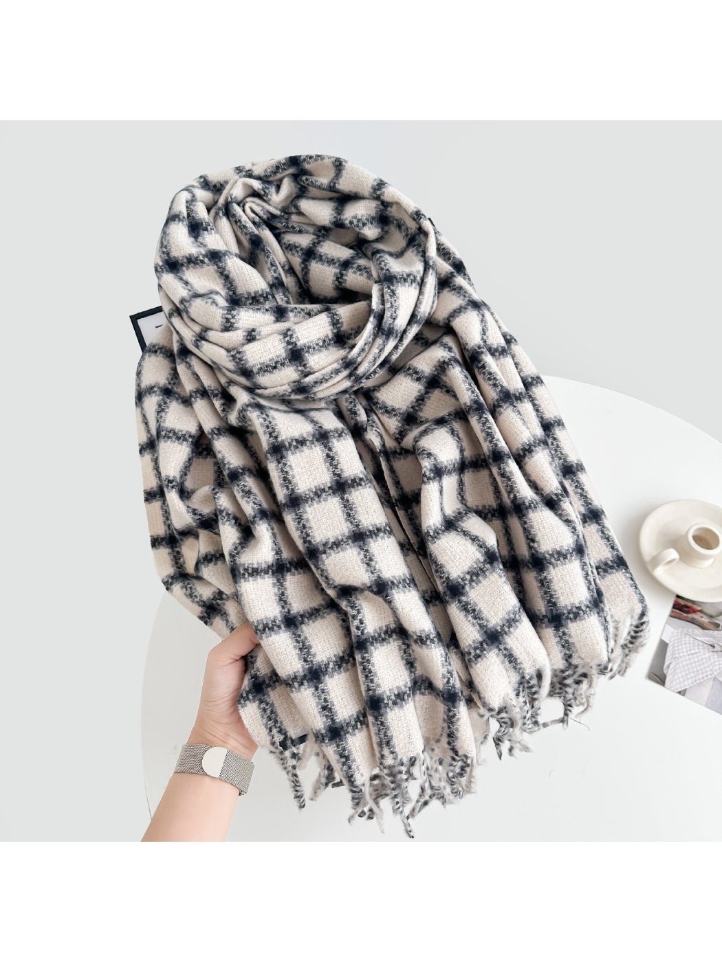 Scarvii - Windowpane Plaid Fringe Winter Scarf