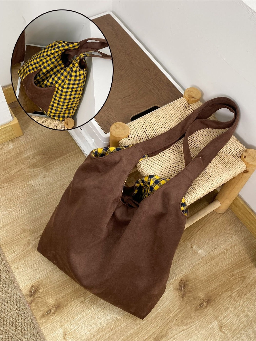 Cosbai – Retro Reversible Color-Block Tote Bag