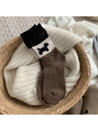 Rufia - Playful Dog Motif Casual Crew Socks
