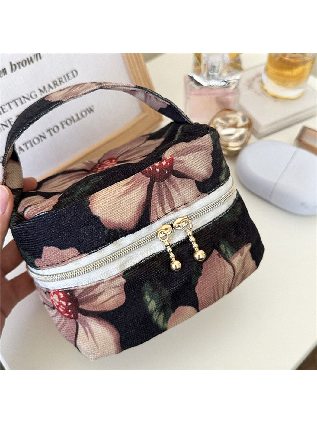 Cosbai - Floral Bucket Shape Makeup Bag