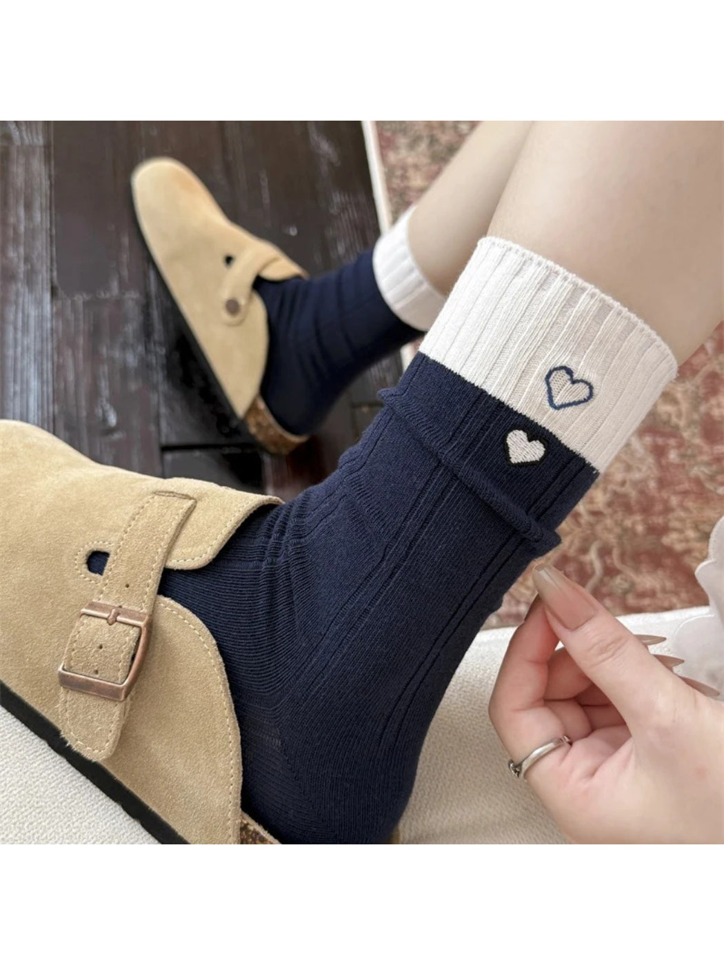 Rufia - Embroidery Crew Socks