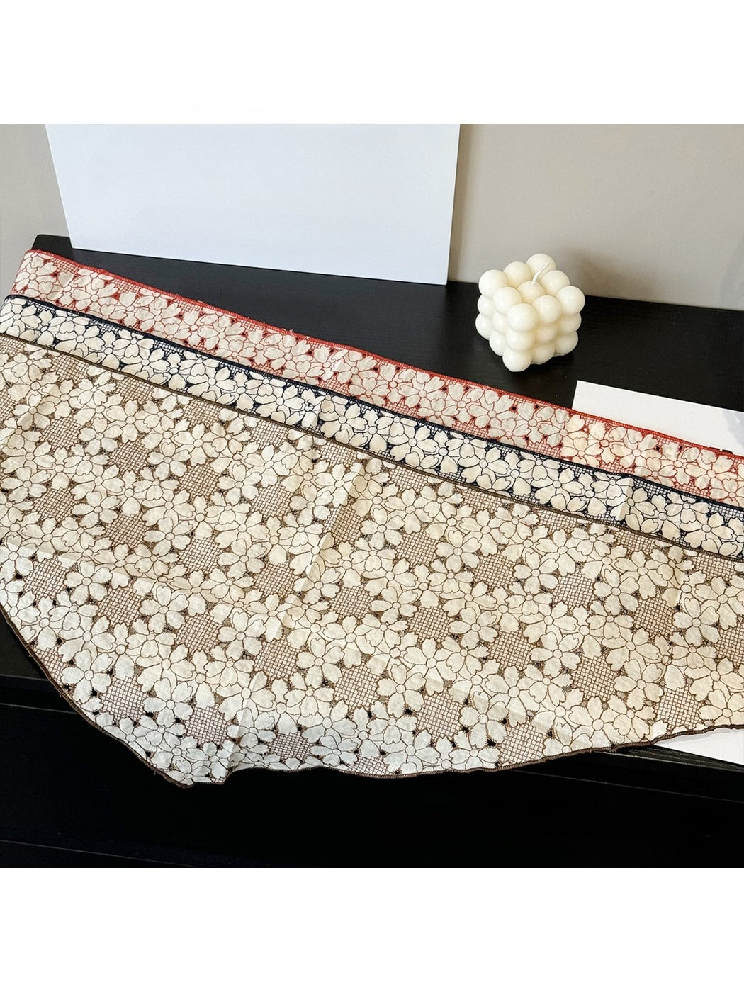 Scarvii - Vintage Inspired Floral Triangle Bandana