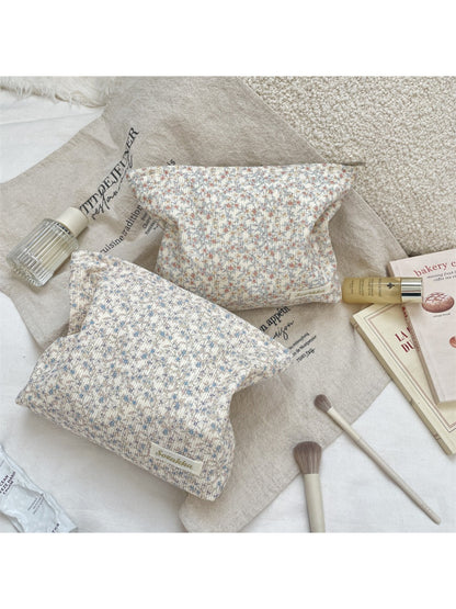 Cosbai - Micro Floral Cosmetic Bag