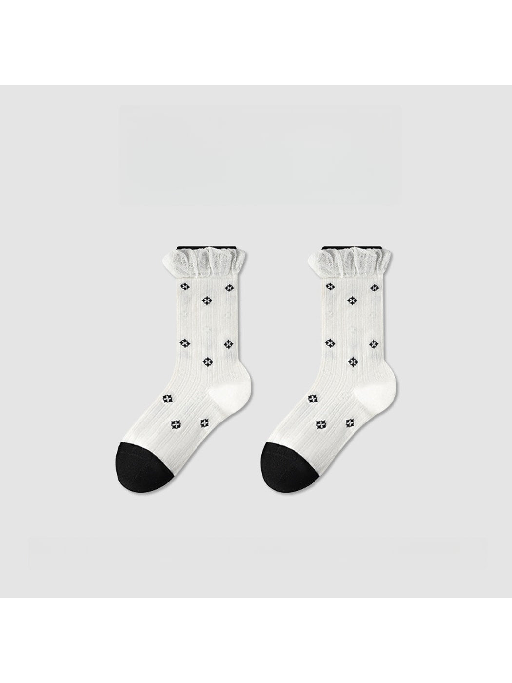 Rufia - Black and White Tones Floral Pattern Crew Socks