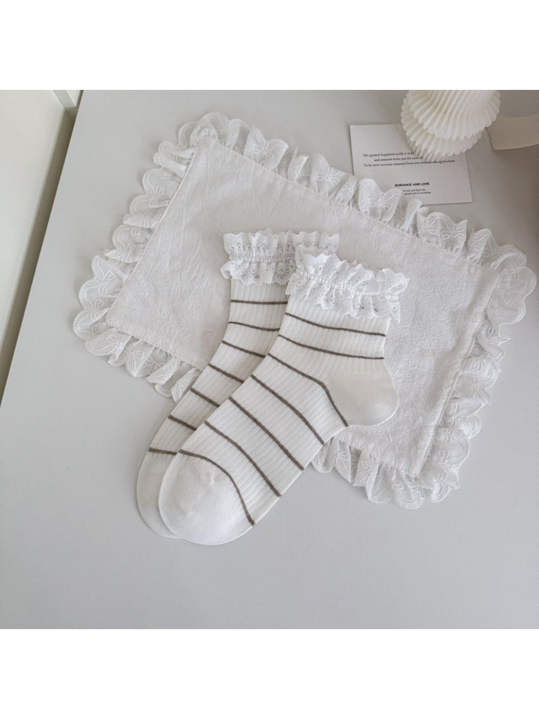 Rufia - Lace Trim Floral Mid Calf Socks