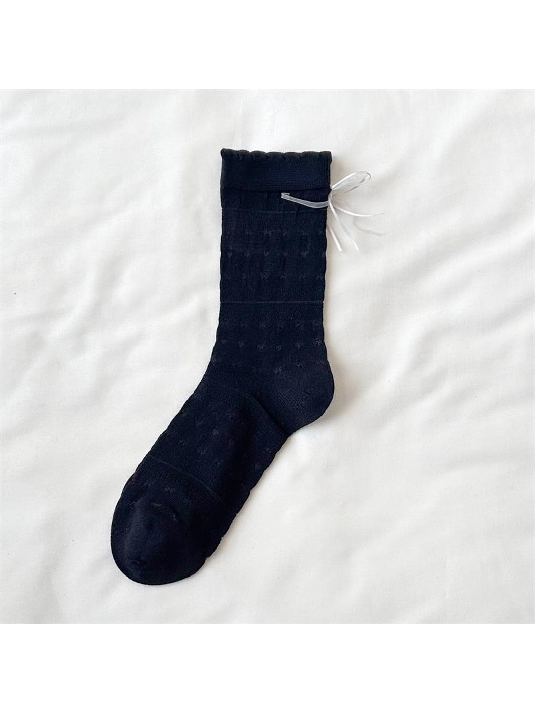 Rufia - Hearts and Bow Embossing Crew Socks