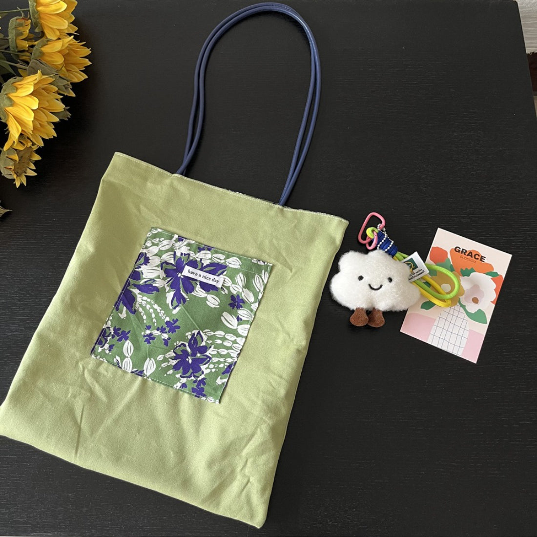 Detailed view of stitching and fabric texture on Cosbai Soft Bloom shoulder tote bag