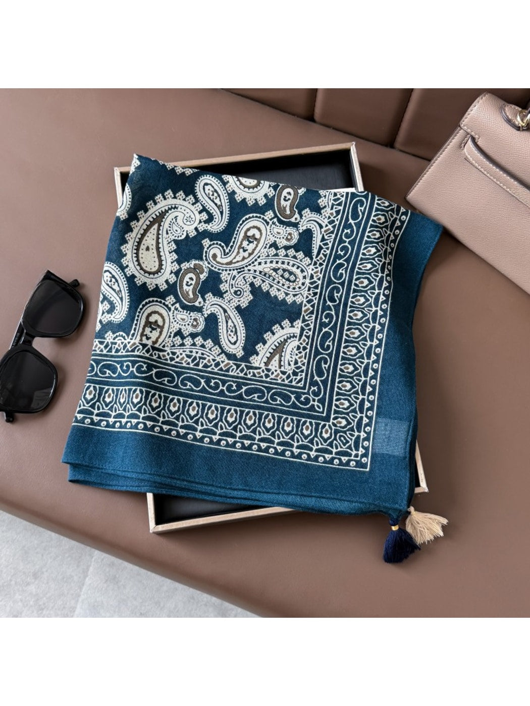 Scarvii - Paisley Border Square Scarf