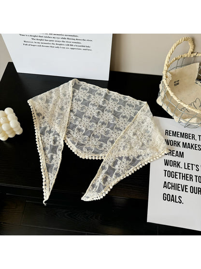 Scarvii - Beige Lace Floral Triangle Bandana