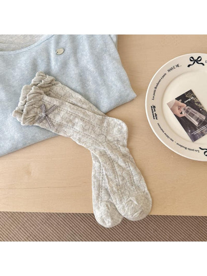 Rufia - Elegant Bow Ruffle Ribbed Crew Socks